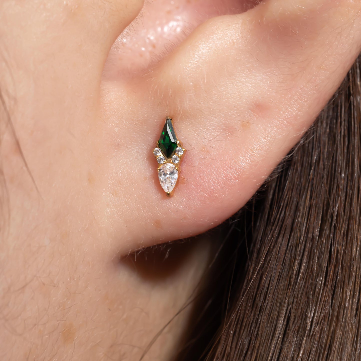 Eva - Kite Cut Emerald Push Pin Stud