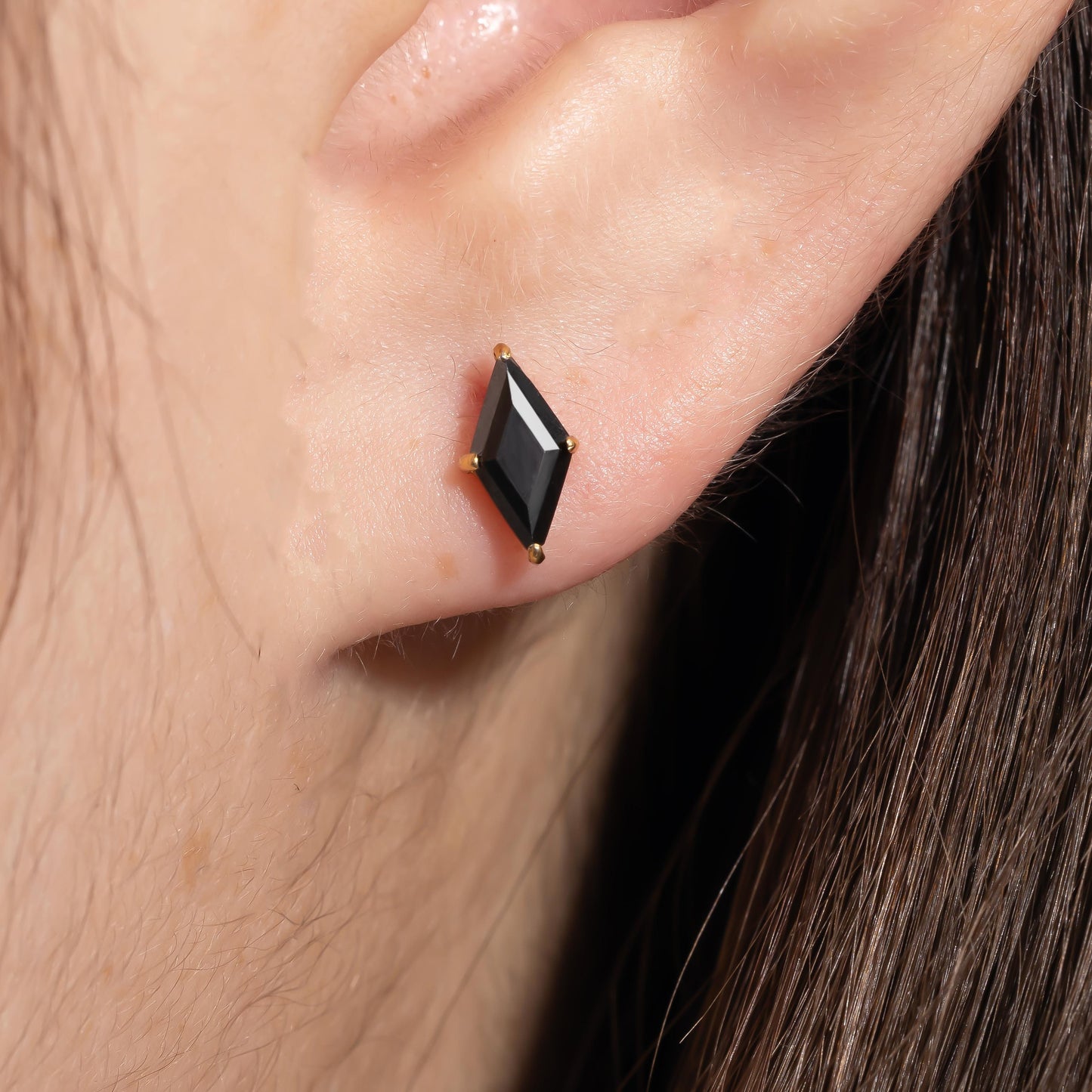 Vera - Black Diamond Push Pin Flatback Stud