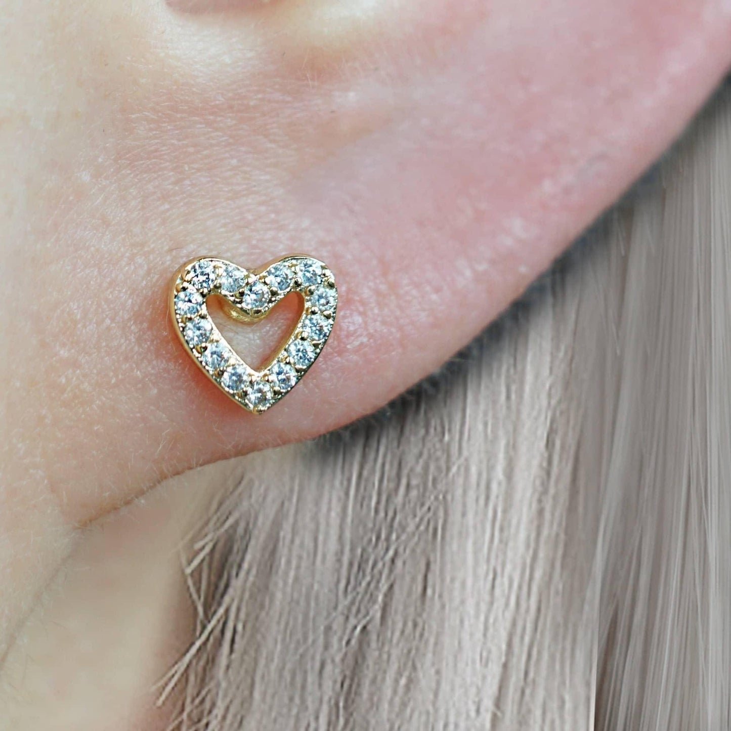 Color_ALL;Love Shaped Crystal 3A CZ Flat Back Piercing Earring-EricaJewels