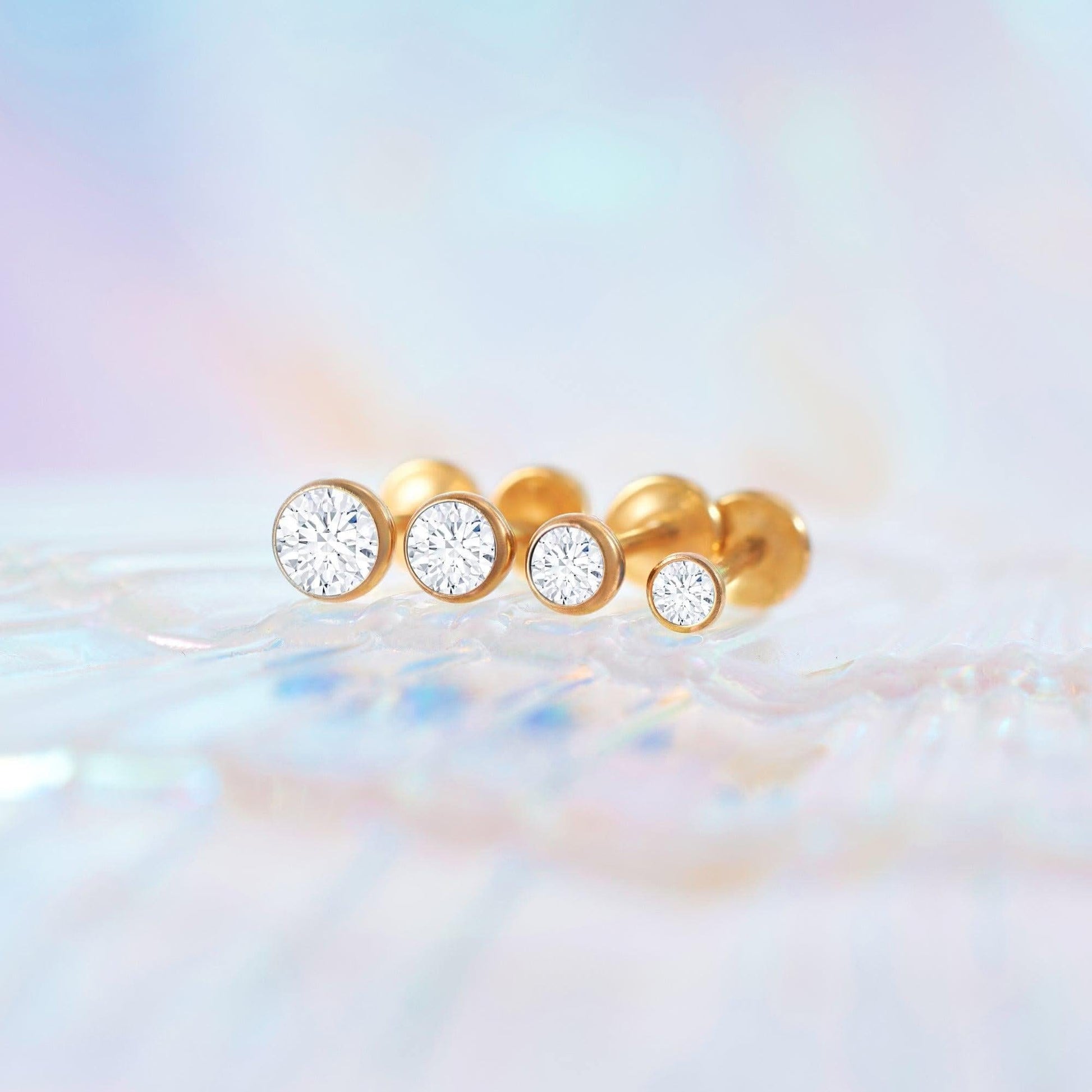 Color_Gold;Bezeled Push Pin Earring