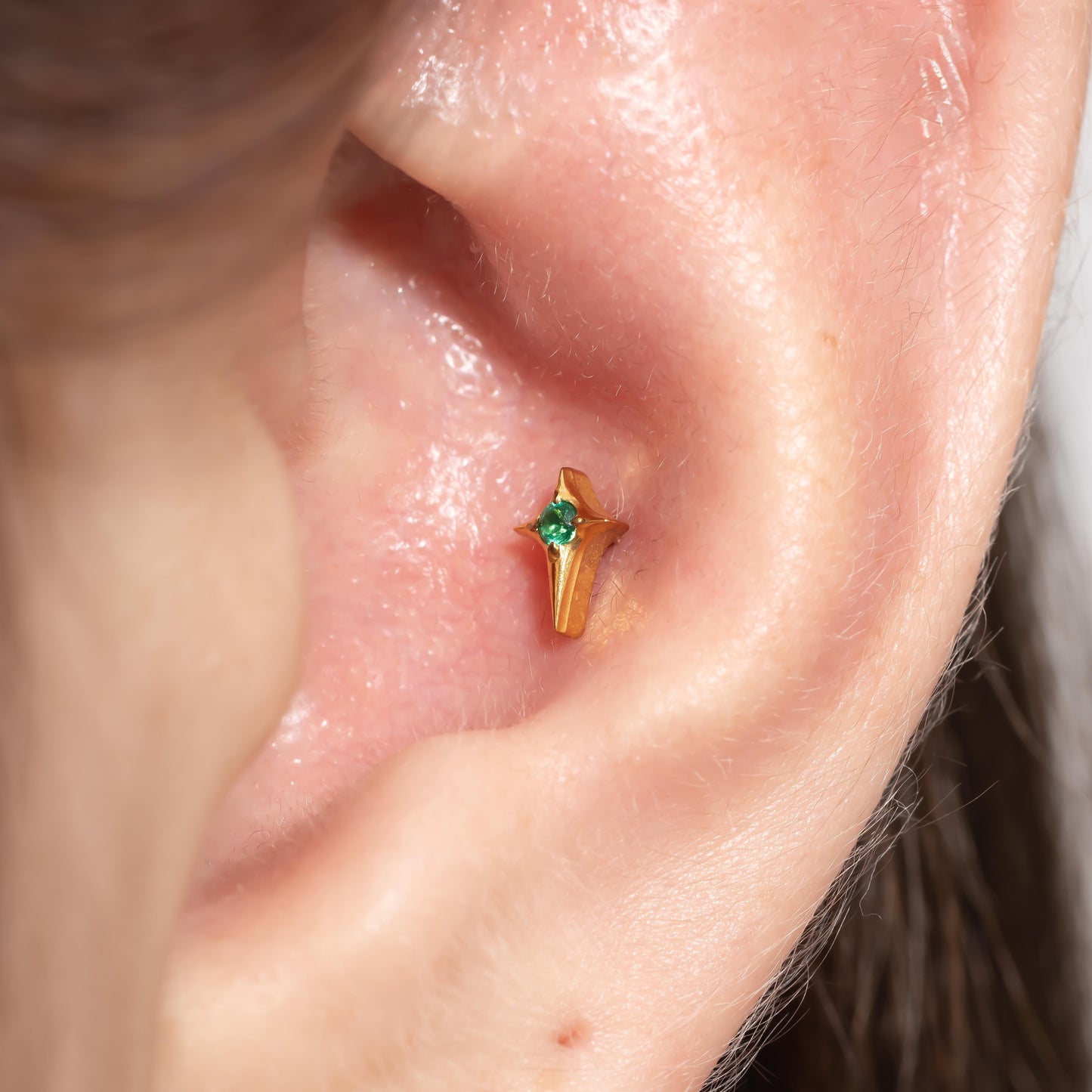 Stella - Emerald Star Push Pin Flat Back Earrings