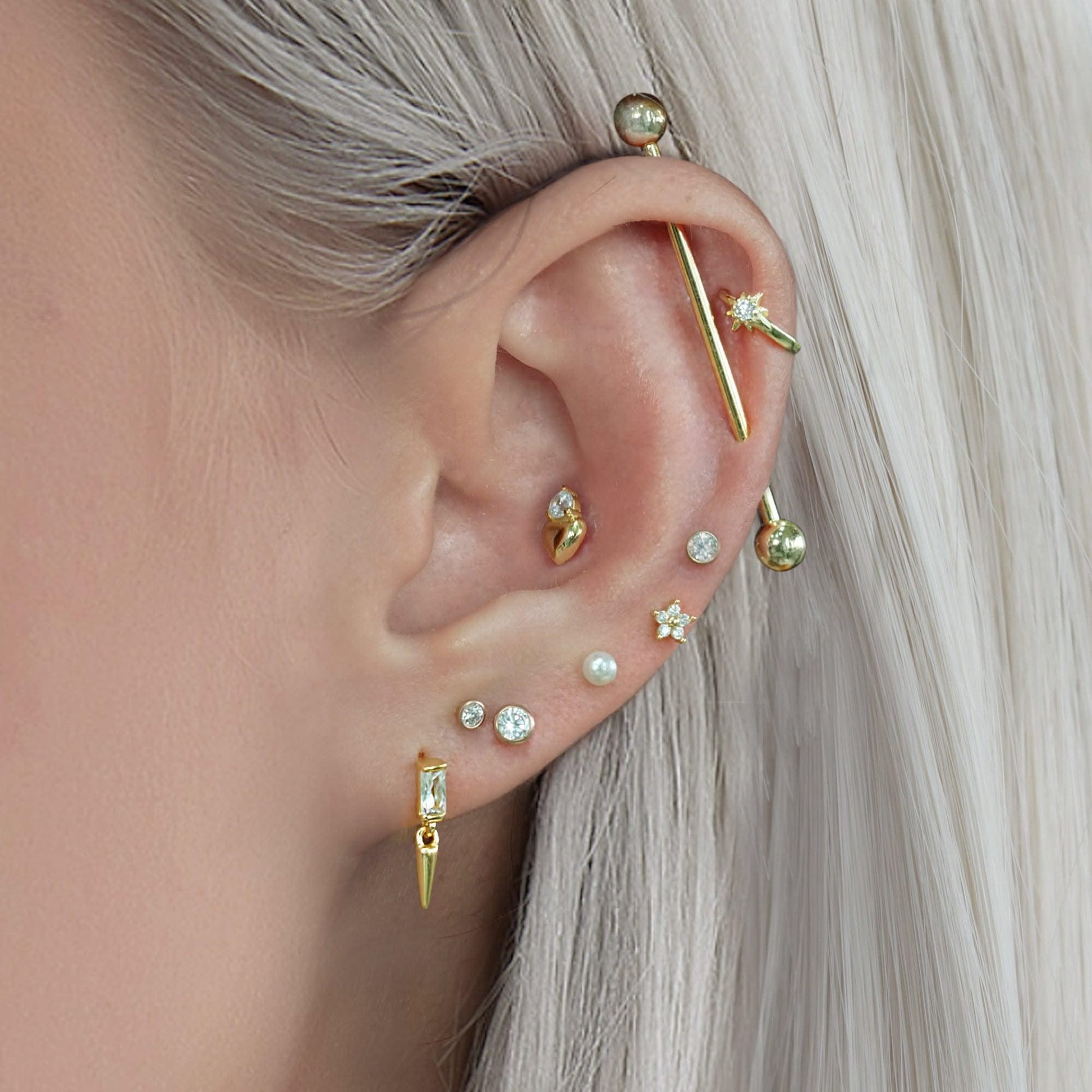 Color_ALL;Bezeled Push Pin Earring