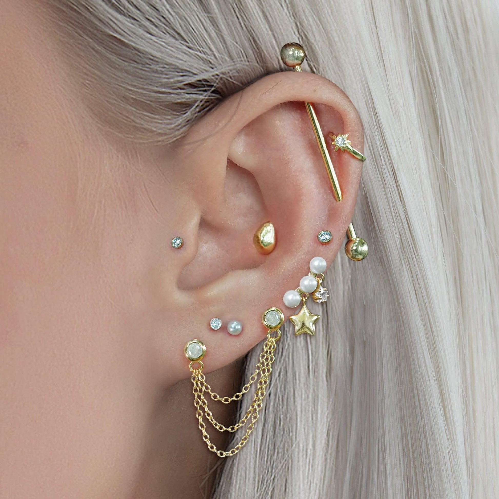Color_ALL;Bezeled Push Pin Earring