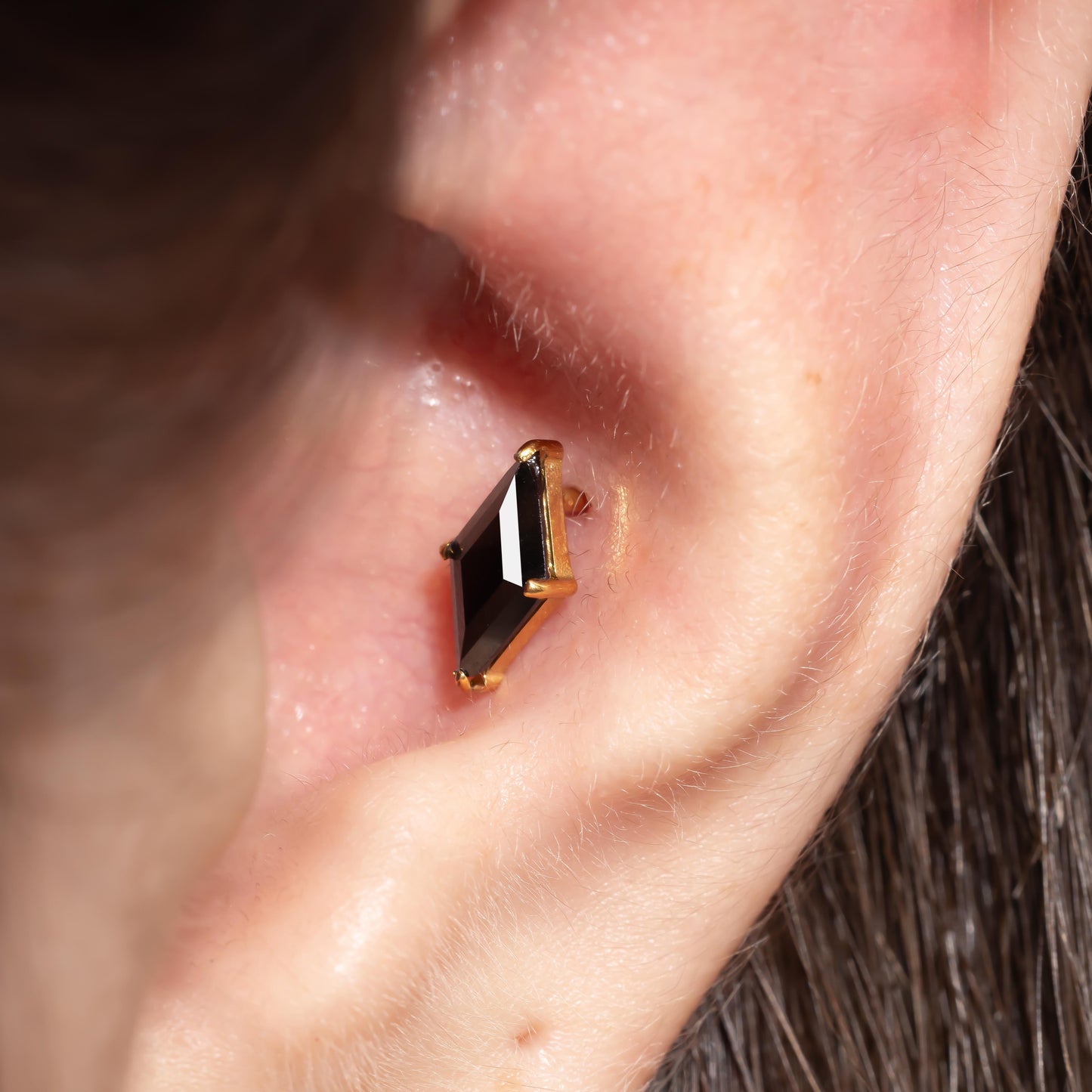 Vera - Black Diamond Push Pin Flatback Stud